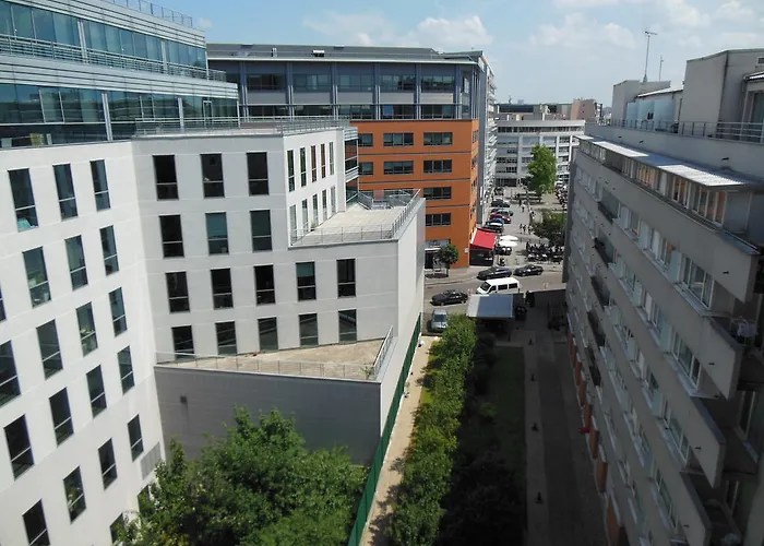 Hotel Ibis Budget Porte De Vincennes 2*