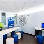 Ibis Budget Porte De Vincennes Hotel 2*