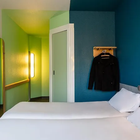 Отель Ibis Budget Porte De Vincennes