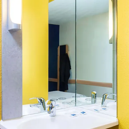 Ibis Budget Porte De Vincennes Hotel 2*