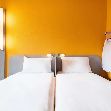 Ibis Budget Porte De Vincennes Hotel