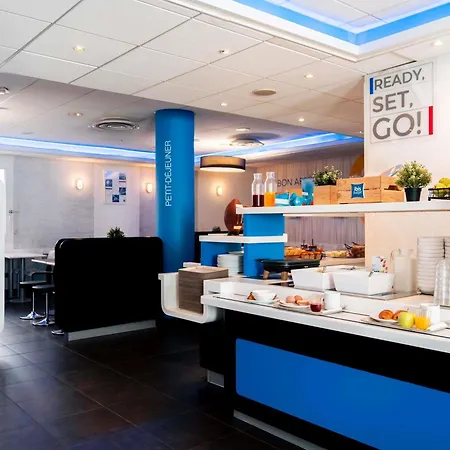 Ibis Budget Porte De Vincennes Hotel 2*