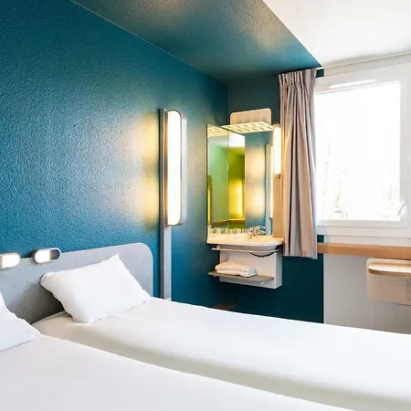 Ibis Budget Porte De Vincennes Hotel