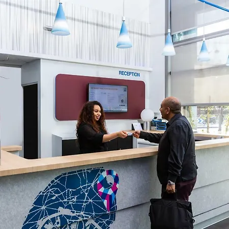 Отель Ibis Budget Porte De Vincennes