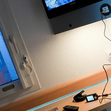 Ibis Budget Porte De Vincennes Parigi