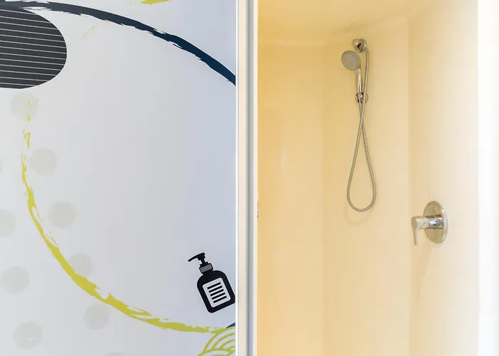 Ibis Budget Porte De Vincennes Otel