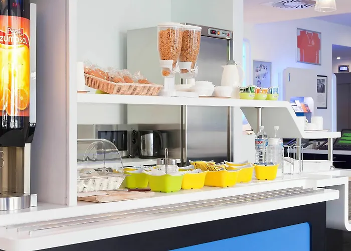 Ibis Budget Porte De Vincennes Otel Paris