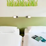 Ibis Budget Porte De Vincennes 2*