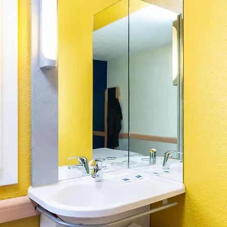 Ibis Budget Porte De Vincennes 2*